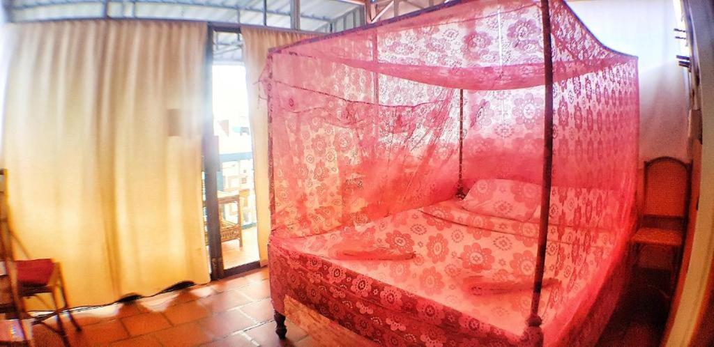 Ganesha Hostel Баттамбанг Екстер'єр фото